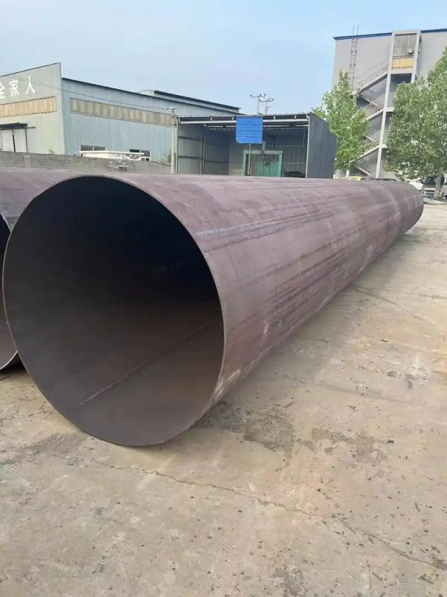 兴和大口径12Cr1MoVG无缝钢管